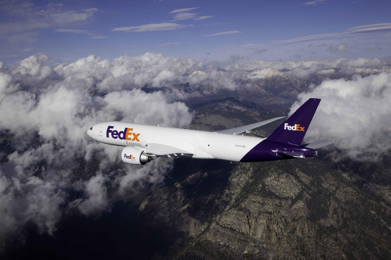 2018112213529580_fedex.jpg