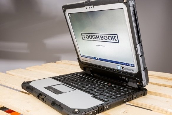 201832913458148_panasonic-toughbook-33-angle-389.jpg