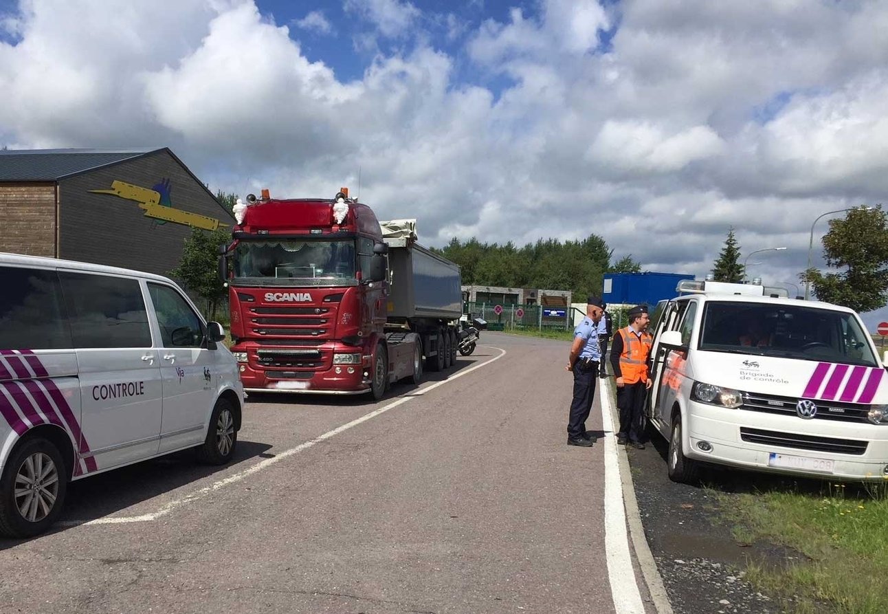 2018619134357898_controle-vrachtwagens.jpg