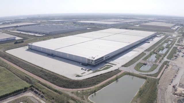 2019112114369345_nunner-logistics-zonnedak.jpg