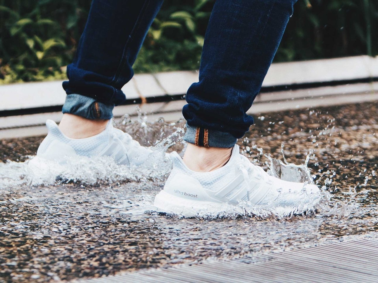 201982014390129_adidas.jpg