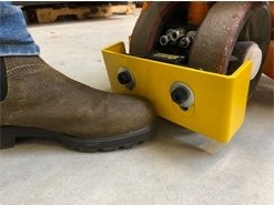 2020111716134398_footguardian2.jpg