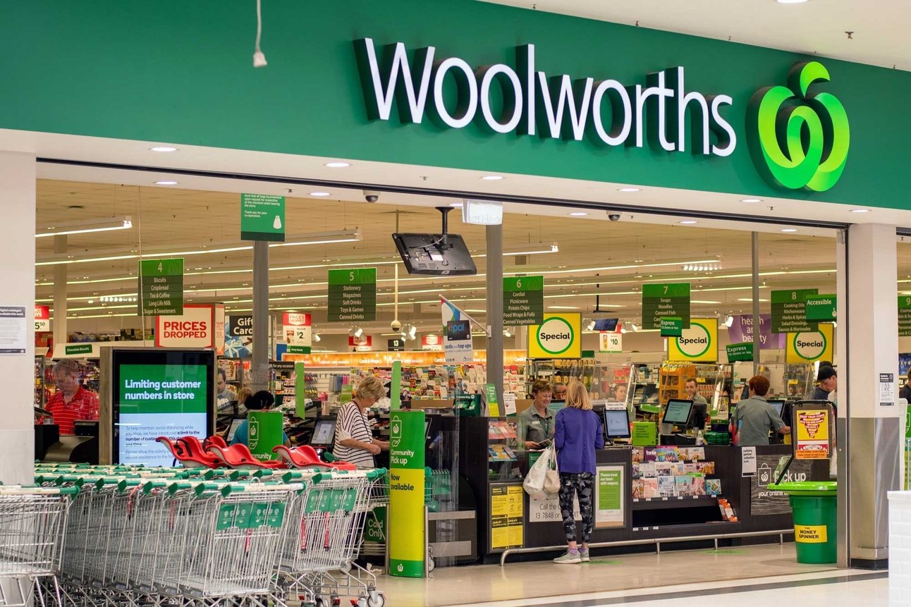 2020128154312198_woolworths-en-dematic.jpg