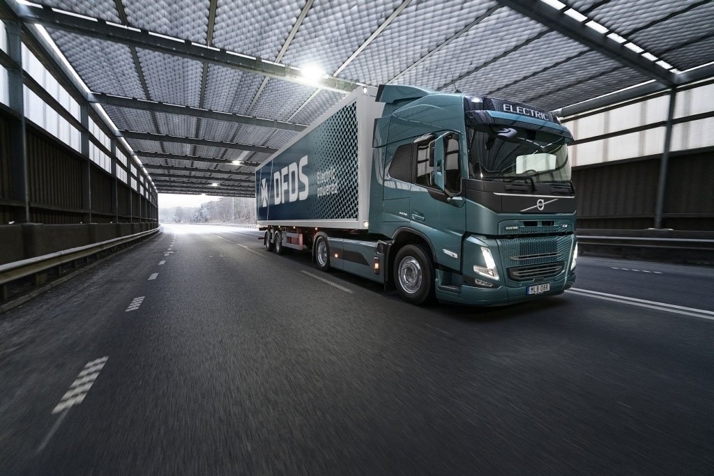 202168152310216_dfds-en-volvo.jpg