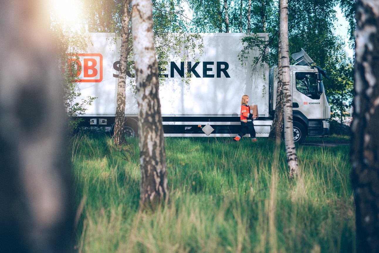 2022122014320413_db-schenker1.jpg