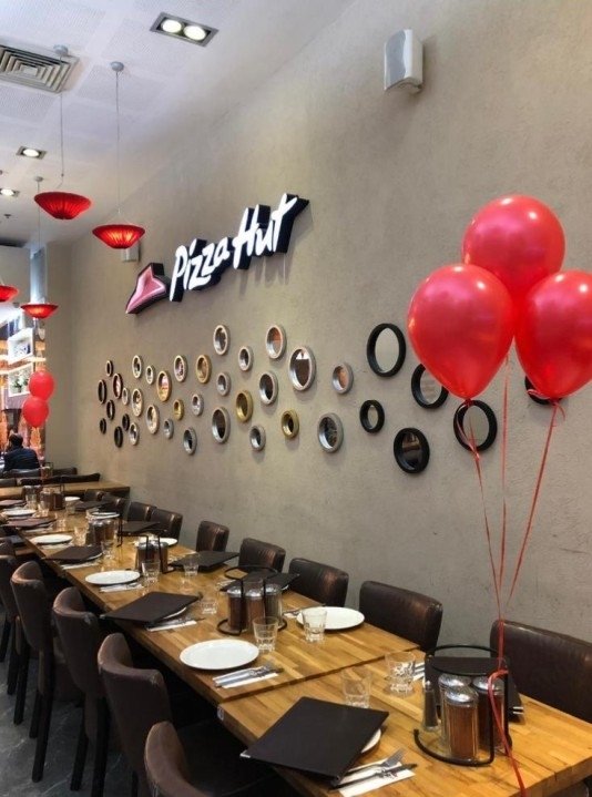 202245135649178_foto-zetes-pizza-hut.jpg