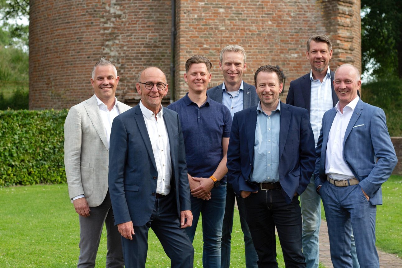 202262114720261_thevaluechain-neemt-idinit-over.jpg