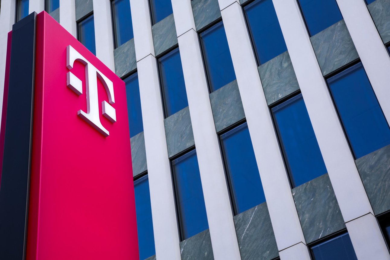 202296141638380_deutsche-telekom.jpg