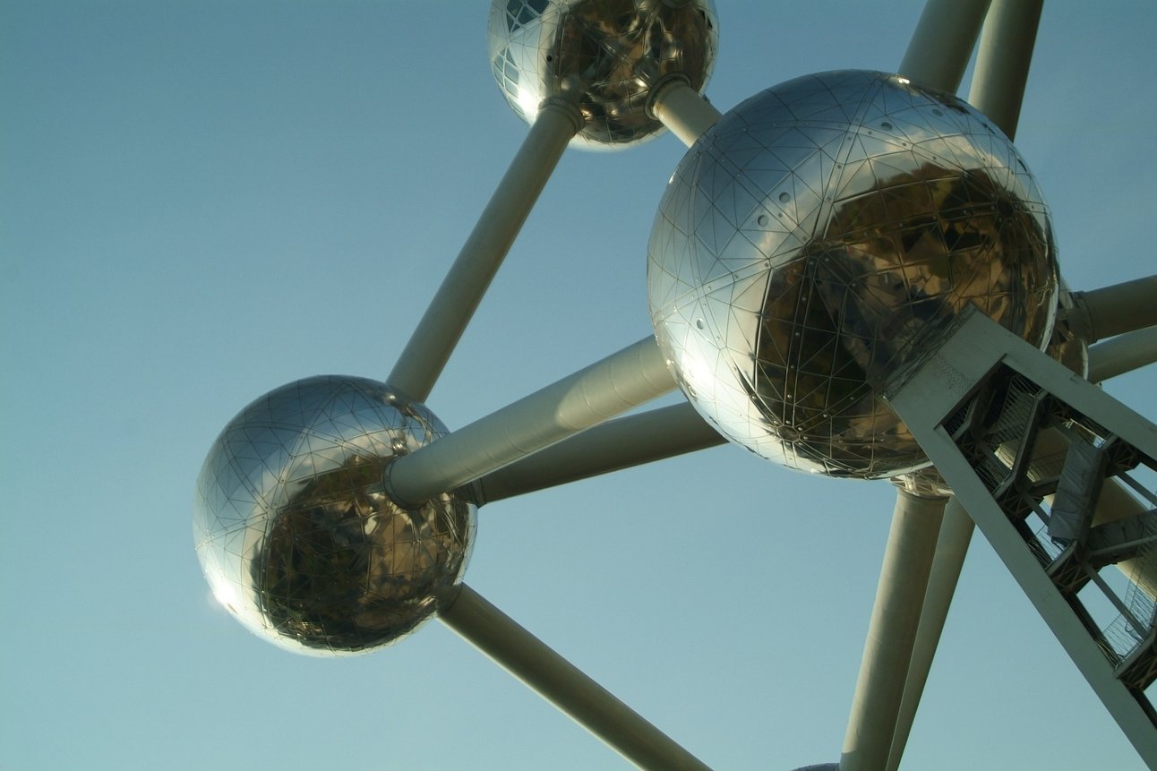 202322115241834_atomium.jpg