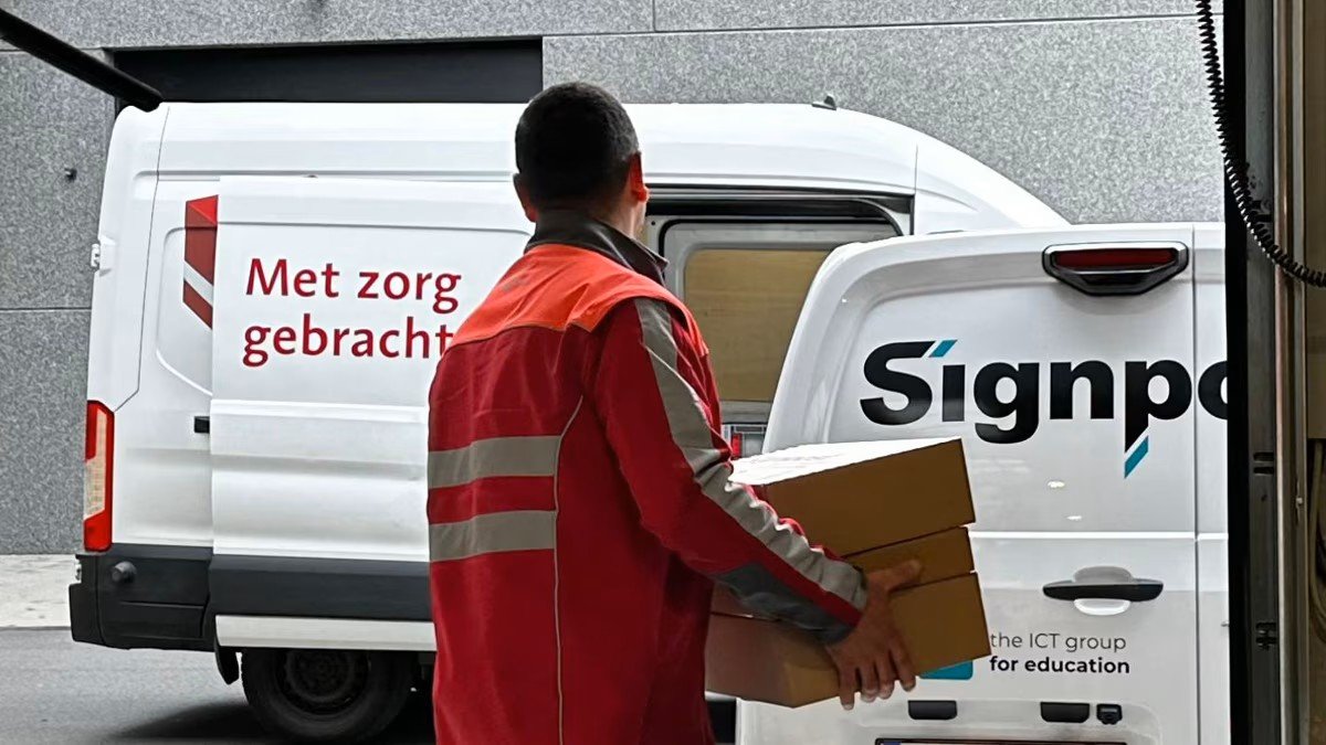 Bpost x Signpost
