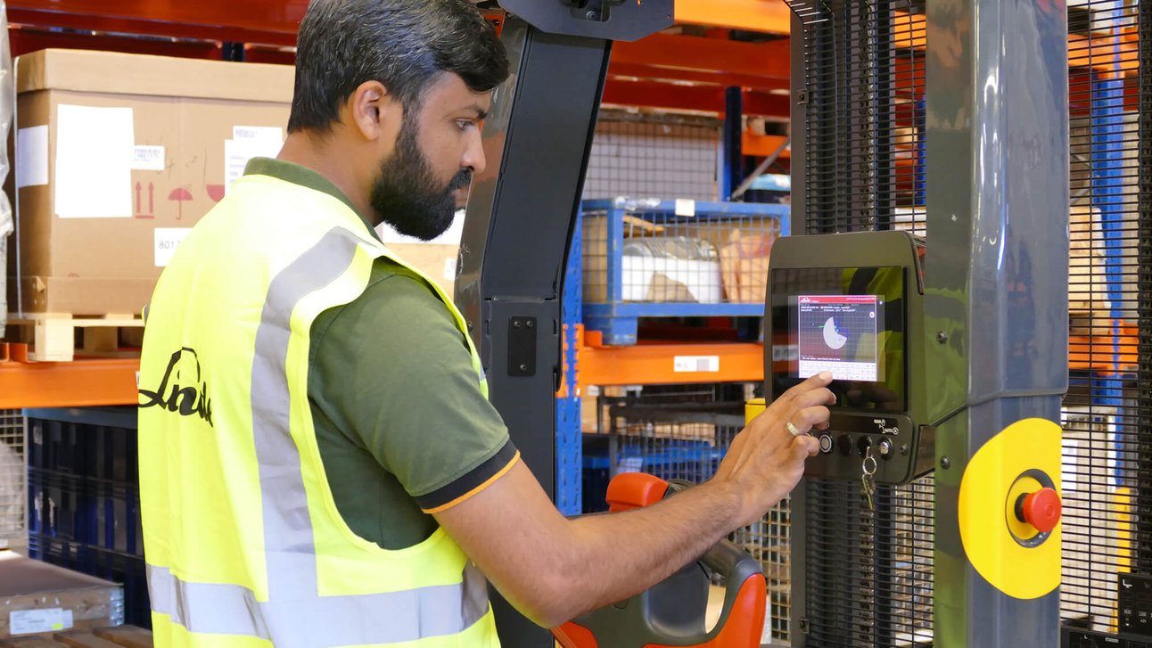 Linde L-MATIC core stapelaar
