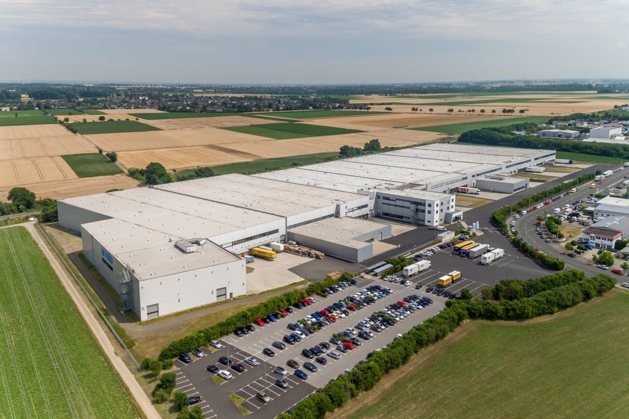 Logistics center Düren_© Arvato