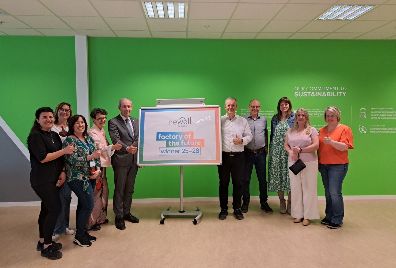 foto 1 factory of the future team en burgemeester